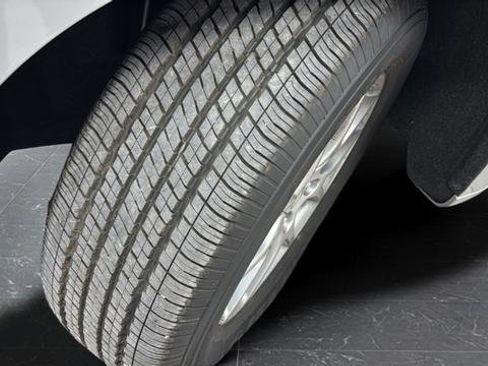 New 2026 Chrysler Voyager LX image 30