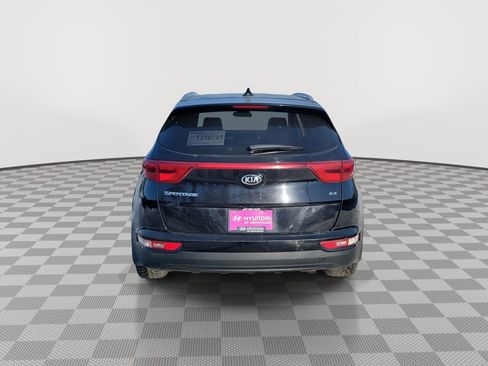 Used 2017 Kia Sportage EX image 7