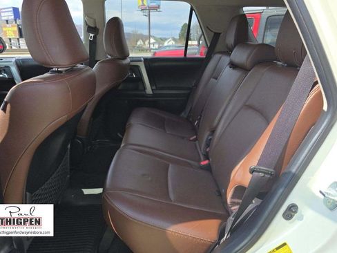 Used 2019 Toyota 4Runner Limited AWD/4WD image 7