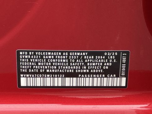 Used 2025 Volkswagen GTI Autobahn image 37