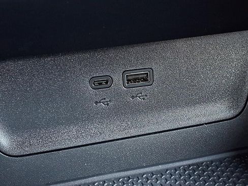 New 2026 Chevrolet Equinox LT w/ Convenience Package II image 22