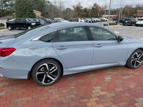 Certified 2022 Honda Accord Sport image 9