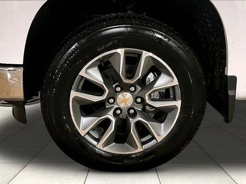New 2026 Chevrolet Silverado 1500 LT w/ All Star Edition Plus AWD/4WD image 7