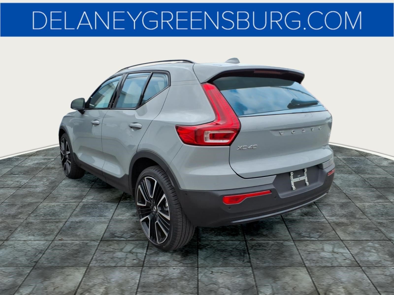 Used 2026 Volvo XC40 B5 Ultra w/ Protection Package Premier AWD/4WD image 5