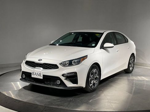 Used 2020 Kia Forte LXS image 8