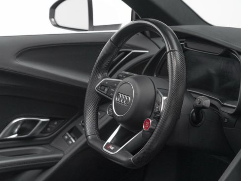 Used 2022 Audi R8 V10 image 38