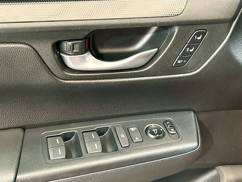 Used 2025 Honda CR-V Sport-L image 15