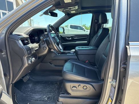 Used 2022 GMC Yukon XL Denali AWD/4WD image 13
