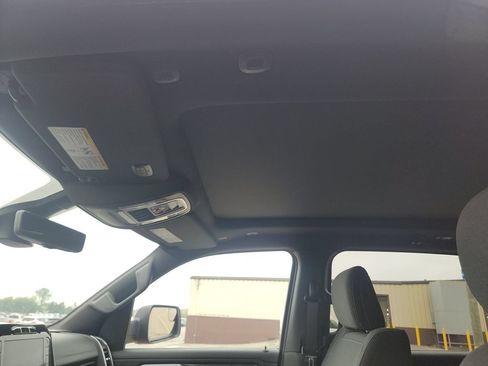 Used 2023 RAM 1500 Big Horn AWD/4WD image 10