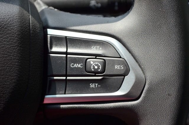 Used 2024 Jeep Compass Latitude AWD/4WD image 21