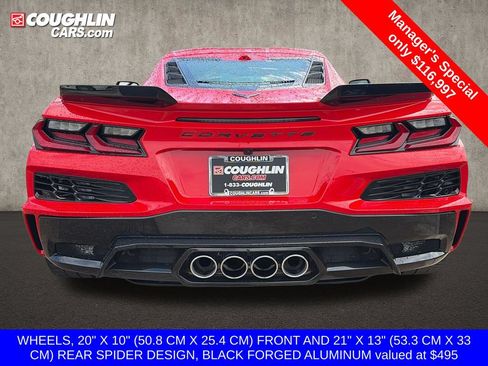 Used 2023 Chevrolet Corvette Z06 w/ Stealth Interior Trim Package RWD image 7