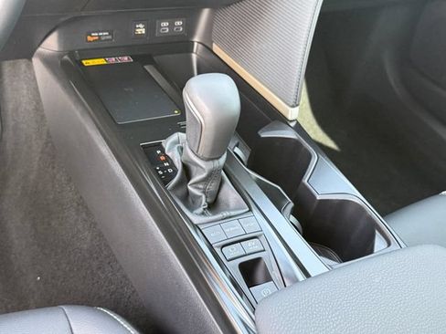 Used 2026 Toyota Camry SE w/ Convenience Package FWD image 22