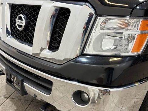 Used 2020 Nissan NV 3500 SL image 28