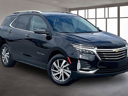 Used 2022 Chevrolet Equinox Premier AWD/4WD image 13
