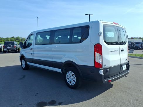 Used 2024 Ford Transit 350 XLT RWD image 5