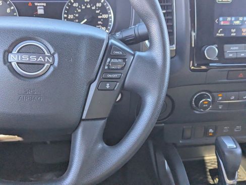 Certified 2022 Nissan Frontier SV w/ Technology Package image 23