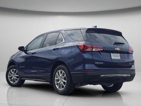 Used 2023 Chevrolet Equinox LT w/ Driver Convenience Package image 6