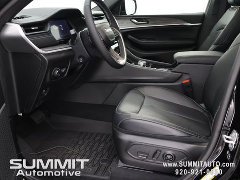 New 2026 Jeep Grand Cherokee L Limited AWD/4WD image 8