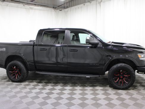 Used 2022 RAM 1500 Laramie AWD/4WD image 27