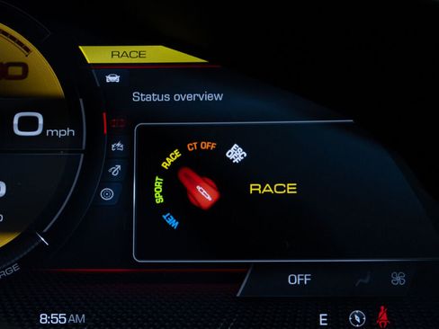 Used 2023 Ferrari SF90 Spider image 37