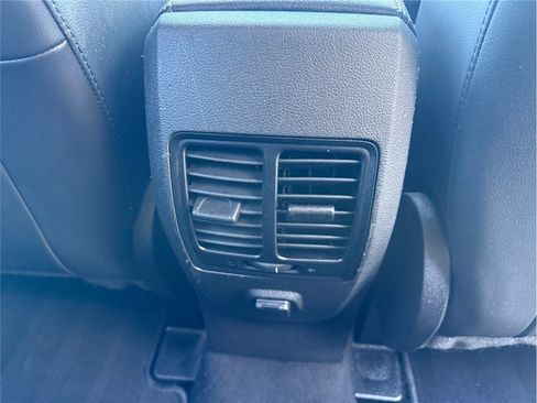 Used 2019 Ford Escape SEL AWD/4WD image 35
