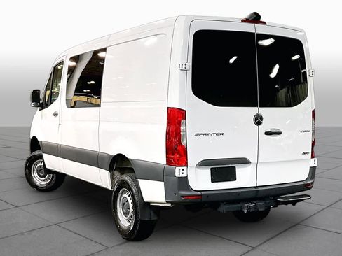 Used 2025 Mercedes-Benz Sprinter 2500 image 12