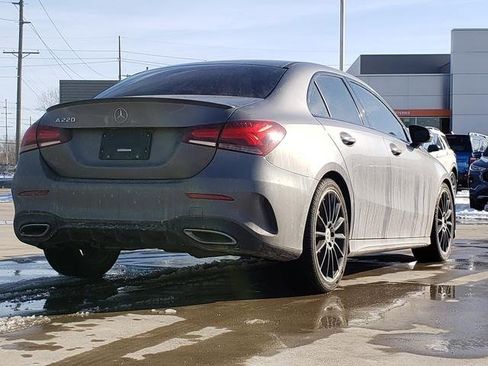 Used 2022 Mercedes-Benz A 220 A 220 image 8