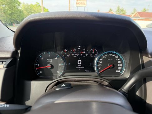 Used 2017 GMC Yukon Denali w/ Open Road Package AWD/4WD image 27