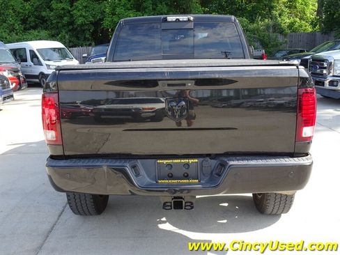 Used 2018 RAM 2500 Laramie w/ Sport Appearance Group AWD/4WD image 5