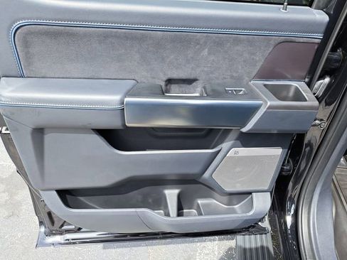 Used 2024 Ford F150 Platinum w/ FX4 Off-Road Package image 8