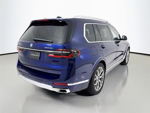 Used 2024 BMW X7 xDrive40i w/ Executive Package AWD/4WD image 25