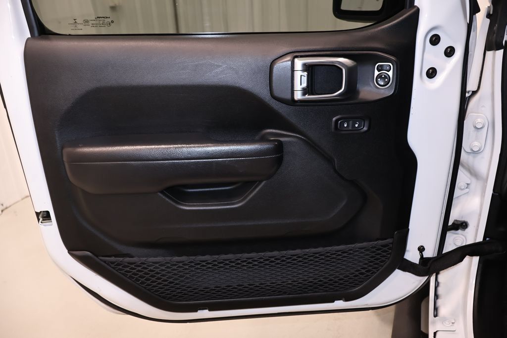 Used 2020 Jeep Wrangler Unlimited Sport S AWD/4WD image 11