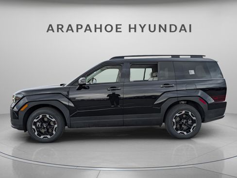 Used 2025 Hyundai Santa Fe SEL AWD/4WD image 2