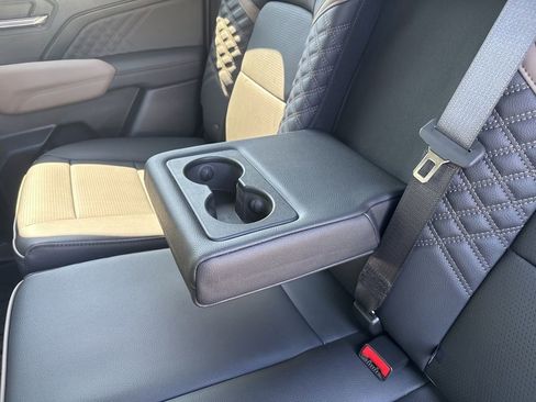 New 2026 GMC Canyon Denali image 50