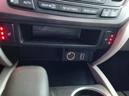 Used 2019 Honda Pilot EX-L image 19