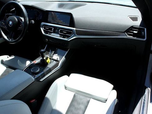 Used 2021 BMW M4 Coupe image 18