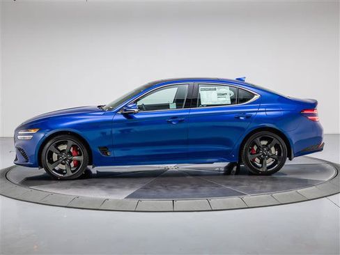 New 2026 Genesis G70 3.3T Sport Prestige RWD image 2