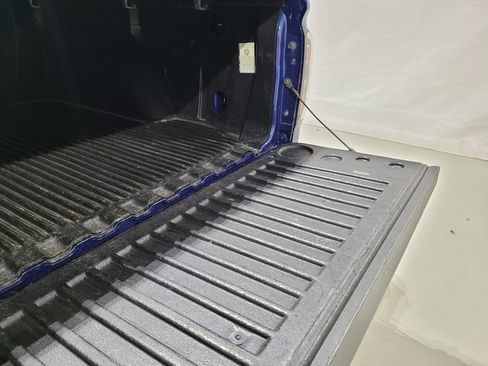 Used 2018 GMC Sierra 1500 SLT w/ SLT Premium Package image 59