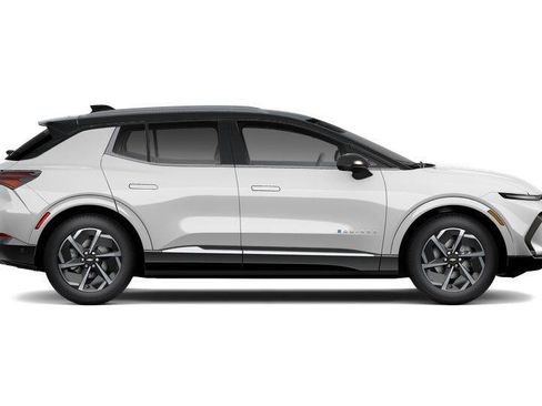 New 2025 Chevrolet Equinox EV LT image 33