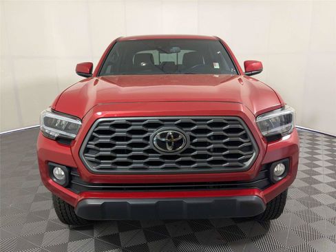Used 2023 Toyota Tacoma TRD Off-Road w/ Technology Package image 3