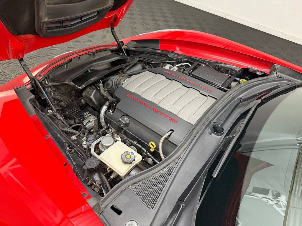 Used 2016 Chevrolet Corvette Stingray Convertible RWD image 26
