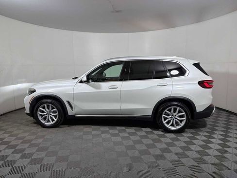 Certified 2023 BMW X5 xDrive40i w/ Premium Package image 4