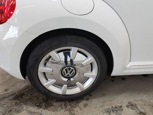 Used 2016 Volkswagen Beetle 1.8T SEL image 41