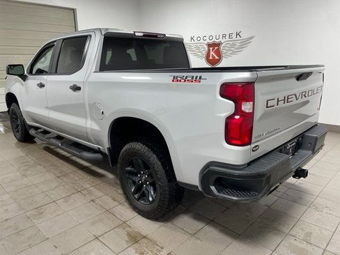 Used 2021 Chevrolet Silverado 1500 LT Trail Boss w/ Bed Protection Package image 4