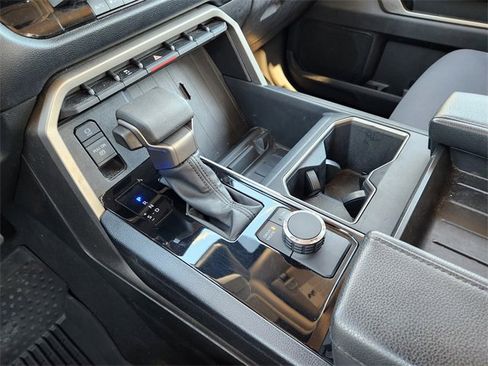 Used 2022 Toyota Tundra SR5 image 15