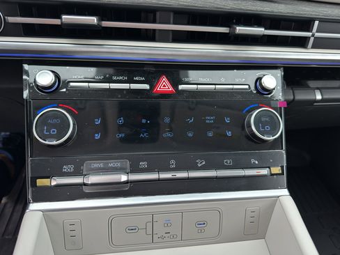 New 2026 Hyundai Santa Fe Calligraphy image 22