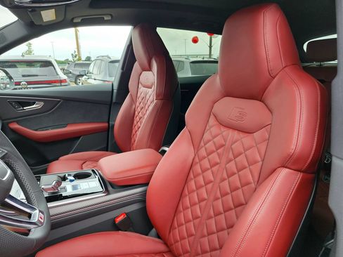 New 2026 Audi SQ8 Premium Plus AWD/4WD image 12