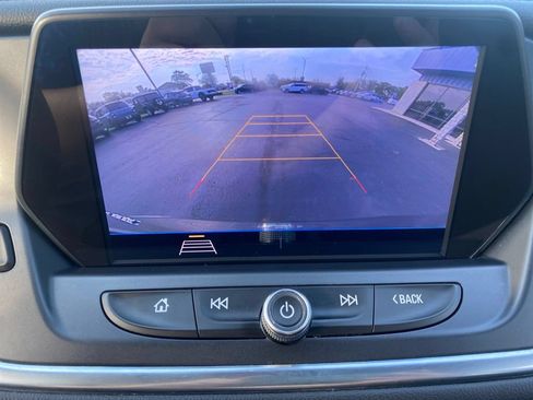 Used 2019 Chevrolet Blazer LT FWD image 21