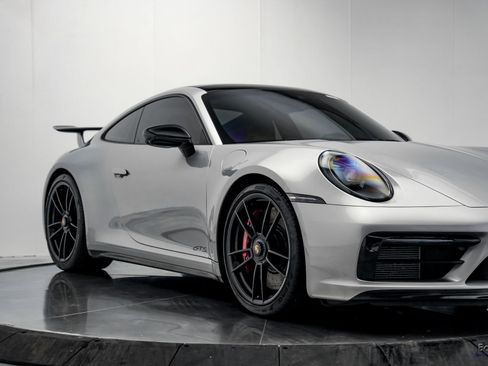 Used 2024 Porsche 911 Carrera 4 GTS AWD/4WD image 24