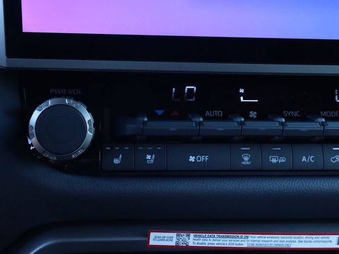 New 2026 Toyota Tundra Limited AWD/4WD image 28